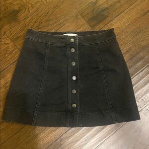 Madewell Metropolis Snap Front Black Denim Mini Skirt 6 EUC